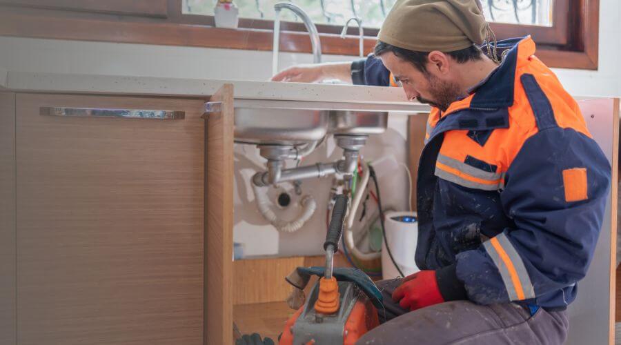 leaky faucet repair in Cottondale, FL